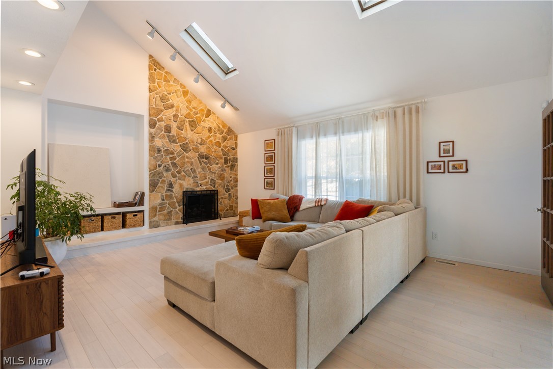 Amesbury Hills - Residential