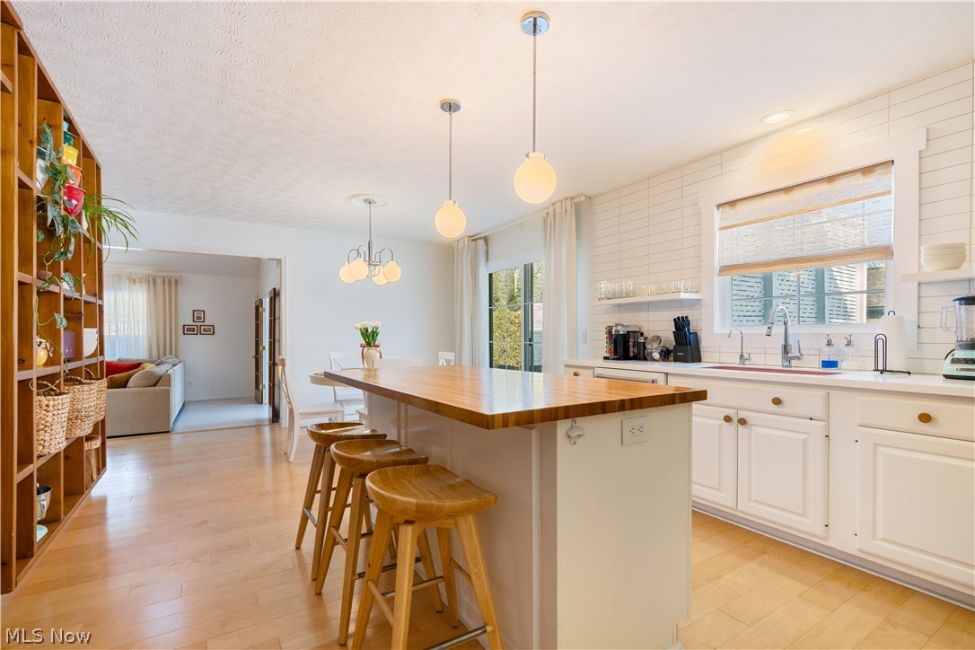 Amesbury Hills - Residential