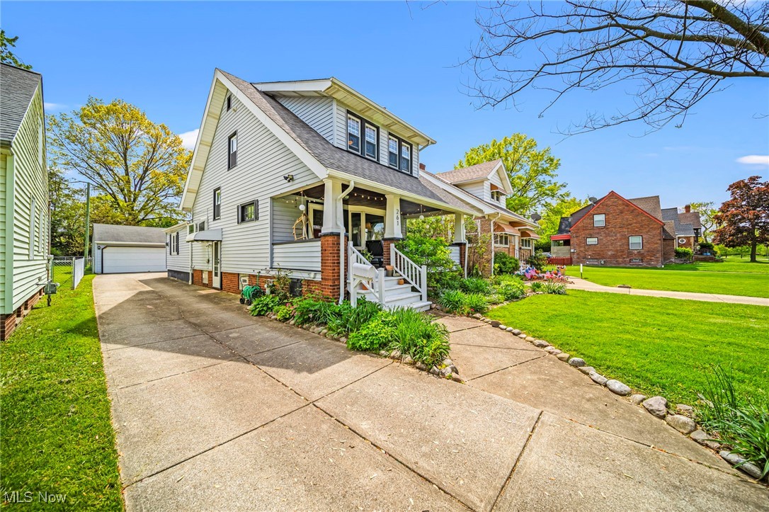 261 E 214th Street, Euclid, Ohio image 5