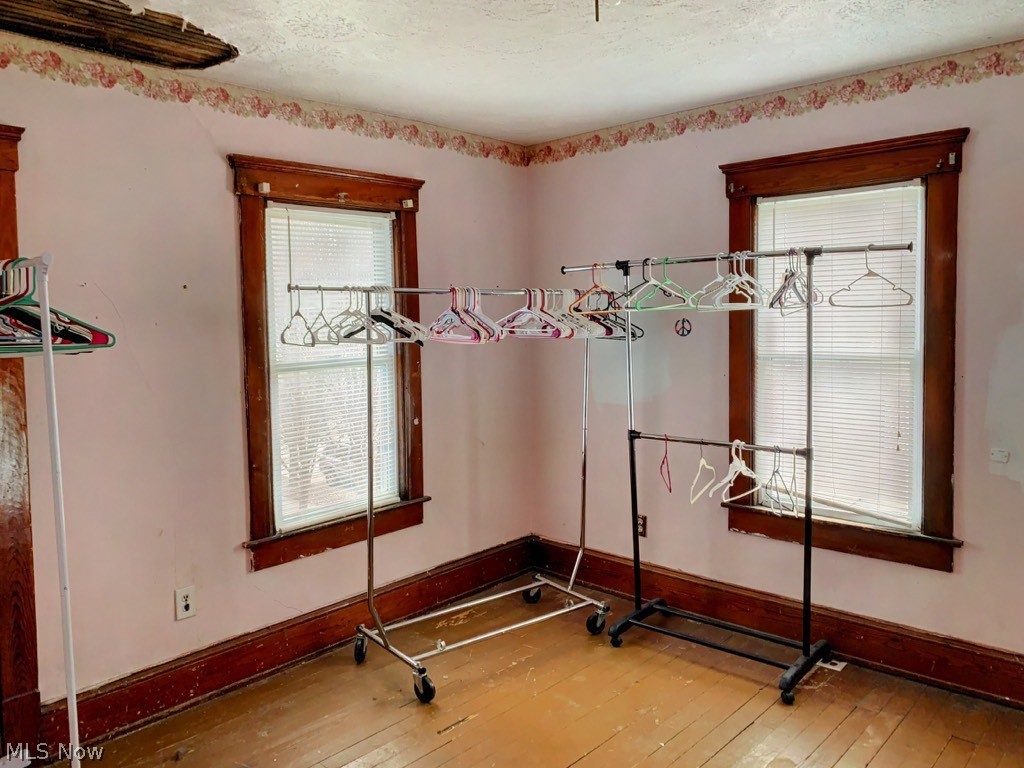 Ravenna Bldg Co - Residential