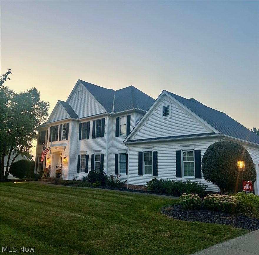 Welcome Home to this Bright, Open, Hudson home in desirable North Hudson! Sitting on just under an acre in Marblehead Estates, this charming 4-bedroom, 2.5 bath family home boast high ceilings and large rooms throughout. The first floor features a bright kitchen with breakfast bar leading to a large eat-in area, with natural light from kitchen windows and a 3-panel patio door leading to outdoor deck & backyard. Just off the kitchen is step-down Great Room featuring soaring ceilings, slate flooring, brick fireplace and large windows - A great place to entertain or relax! Additional amenities on the main floor include a formal dining room (off kitchen), bonus sitting room off the foyer and an office/pantry space. A unique, double staircase takes you to the second floor where 4 large bedrooms await, three of them featuring large walk-in closets! The master features double sinks, cathedral ceiling and a Jacuzzi tub. The second full bathroom upstairs has one bedroom connected off of it, with a custom built-in bookcase added in recent years. The finished basement offers additional space to entertain, have fun or just relax in the custom built in sauna. Plenty of storage space exists in two additional large rooms. Finished sidewalks in 2024 offers the ability to walk/ride to nearby parks or neighborhoods, like Chadd Ford, which Marblehead Estates flows into. Close to I-480, Route-8 & the Ohio Turnpike make area travel easy!