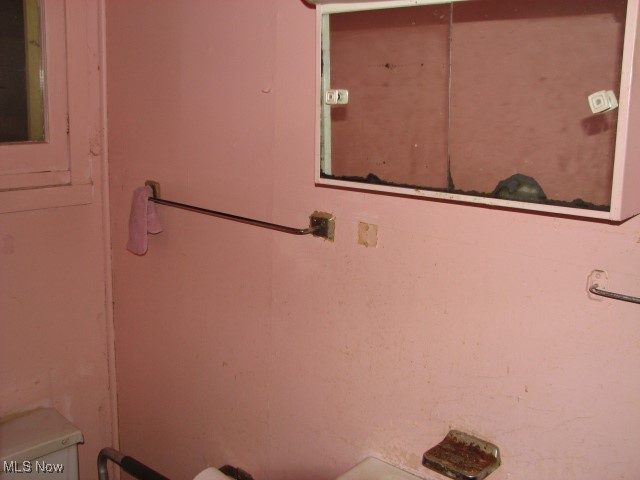 6860 Linden Avenue, Andover, Ohio image 7