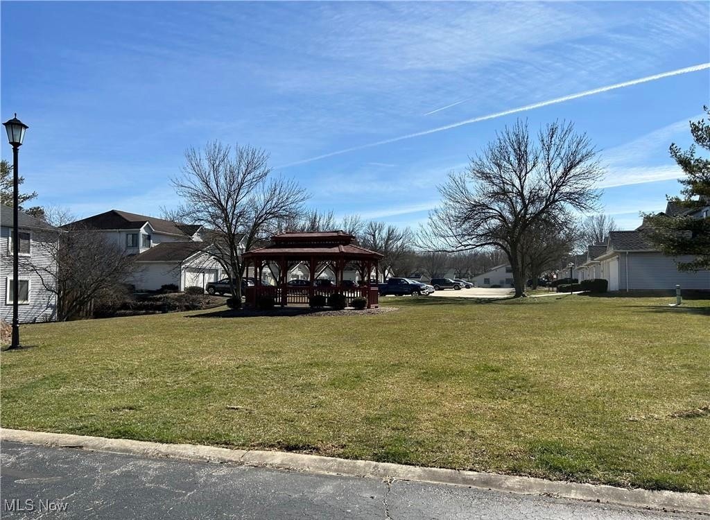 5573 Pipers Court #23, Parma, Ohio image 26