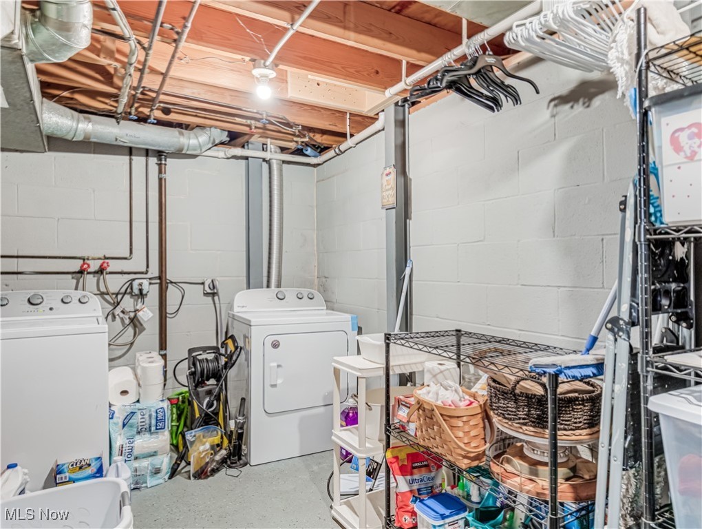 5573 Pipers Court #23, Parma, Ohio image 22