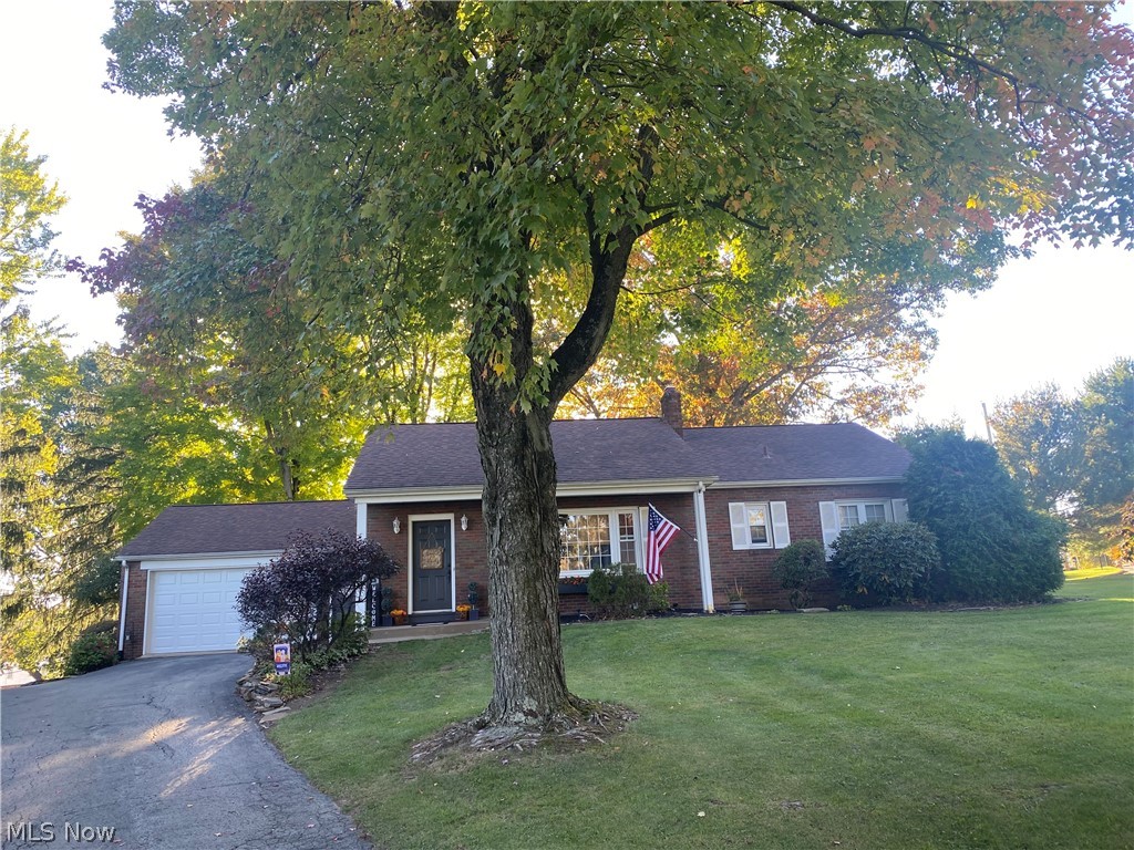 Come see this Immaculate 2/3 bedroom home on end of cul de sac. Spacious living room, Eat-kitchen, 2 large bdrms plus 3rd bedrm that was converted to laundry room. Stairs from kitchen that lead to attic area that could be converted to additional living space. Hardwood flooring in laundry, LR, hallway and under carpeting in bdrms. Wonderful basement with game room, half bath, and original laundry area.
Vinyl replacement windows throughout home including glass block windows in bsmt. Updates include new roof shingles & gutter guard in 2014,
Hot wtr tank- 2013, water conditioner w/reverse osmosis - 2021, New Garage door-2021. 18’ x 12’ storage barn -2000.
