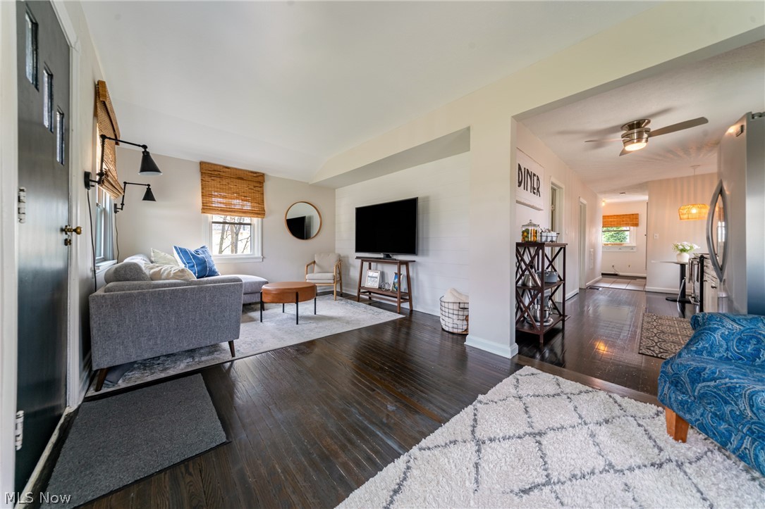 Vineyard Beach - Residential