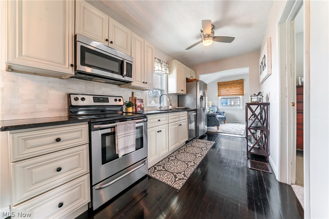 Vineyard Beach - Residential