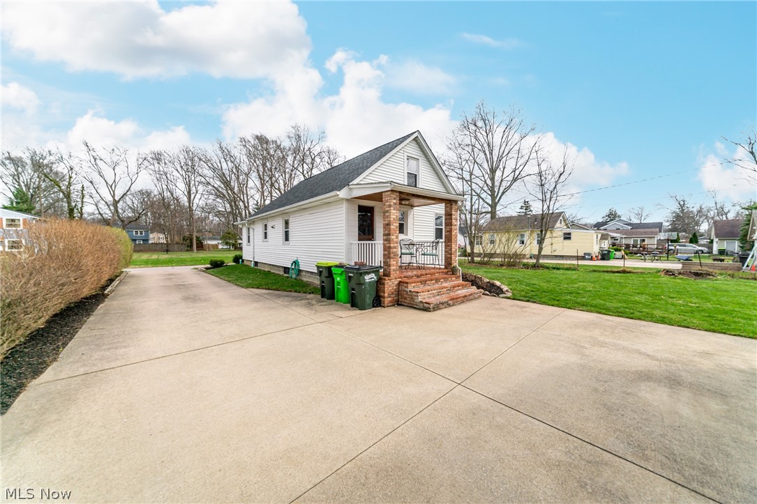 Vineyard Beach - Residential