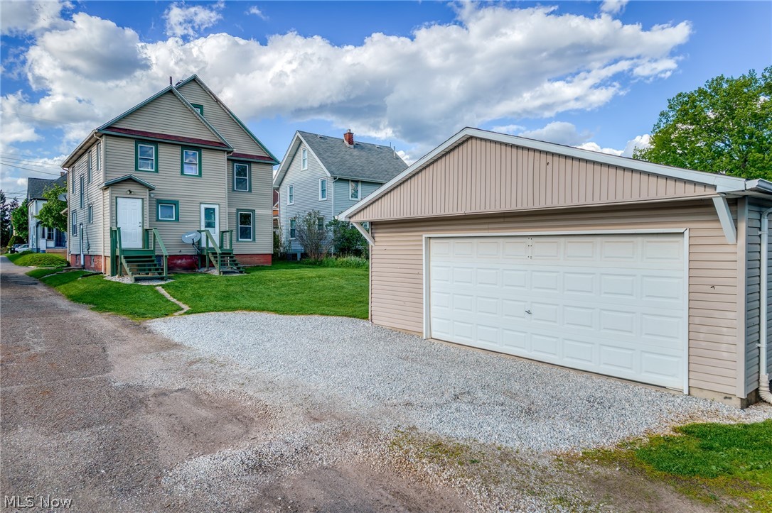 Canton - Residential Income