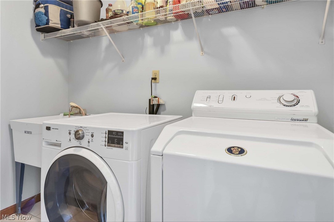 Ashton Woods Estate - Residential