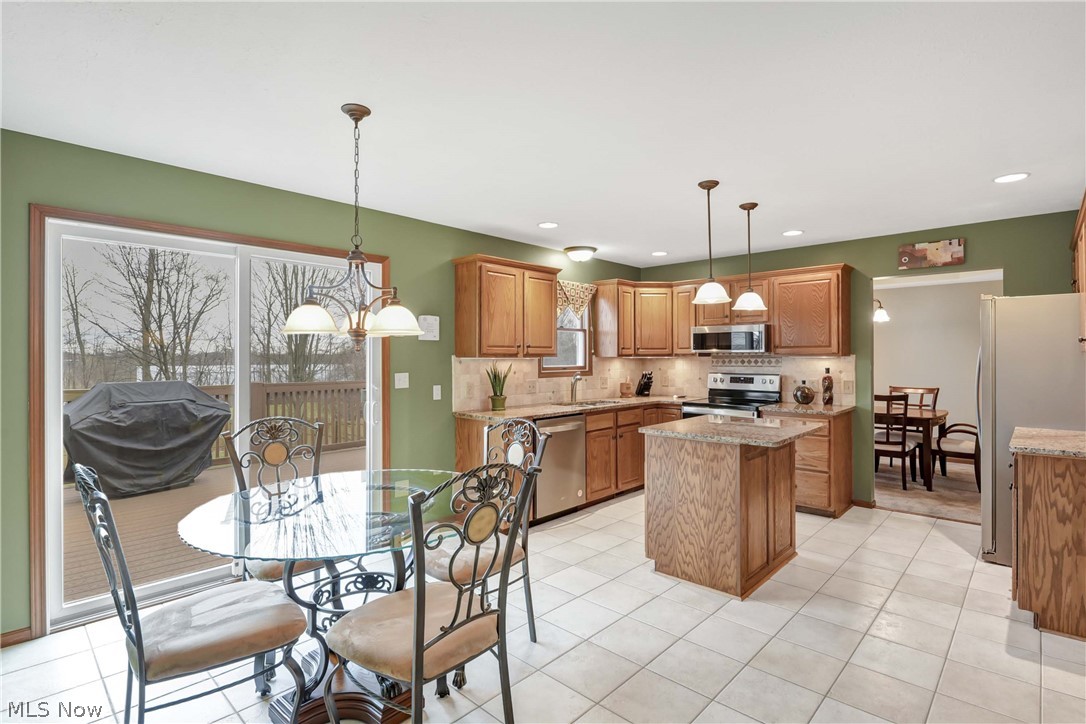 Ashton Woods Estate - Residential