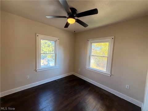 Tiny photo for 2333 Ohio Avenue, Youngstown, OH 44504 (MLS # 5257198)