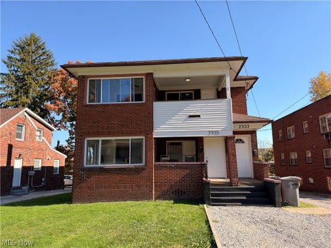Photo of 2333 Ohio Avenue, Youngstown, OH 44504 (MLS # 5257198)