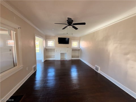 Tiny photo for 2333 Ohio Avenue, Youngstown, OH 44504 (MLS # 5257198)