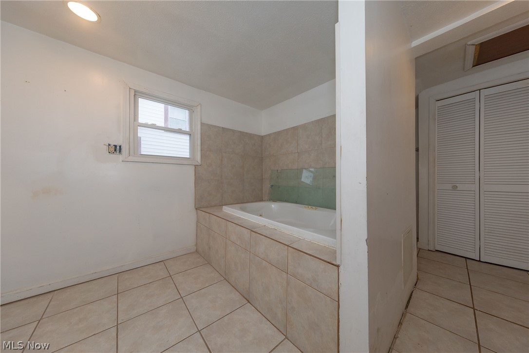 Cranwood Land Cos 04 - Residential