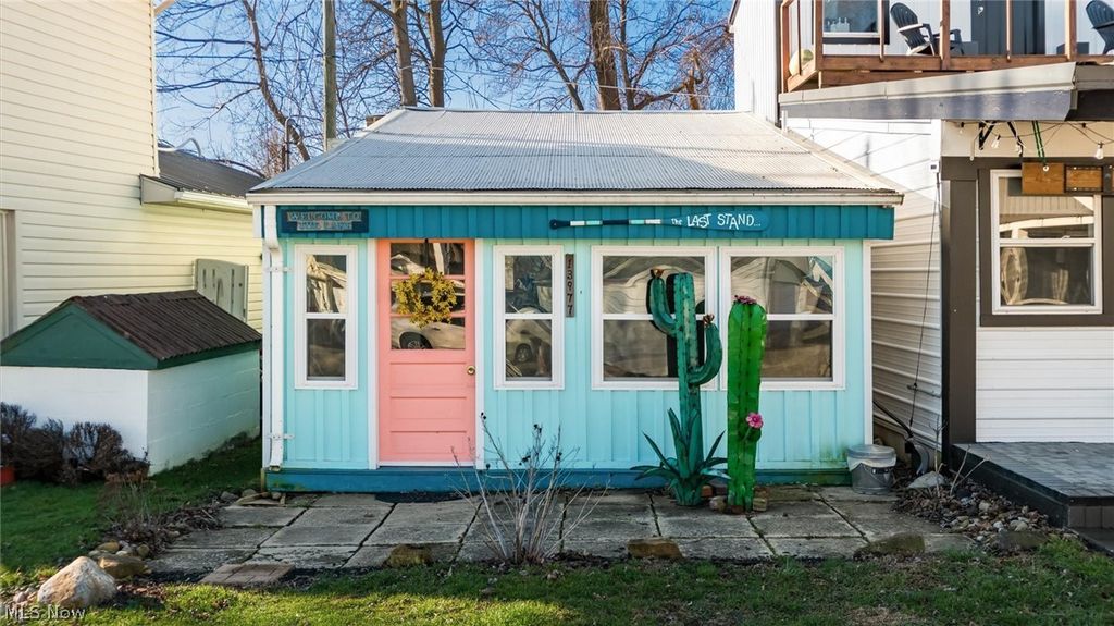 Photo of 13977 Custers Point Road NE, Thornville, OH 43076 (MLS # 5192410)