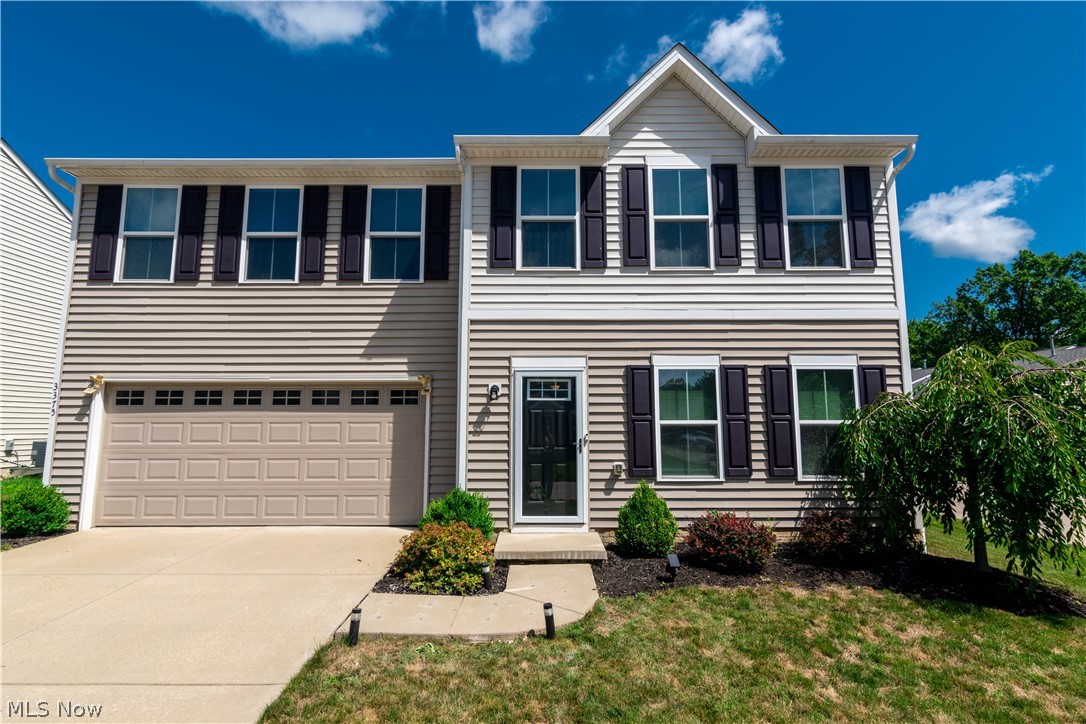 Welcome to 3375 Greens Pointe Dr. ~ Welcome Home!
