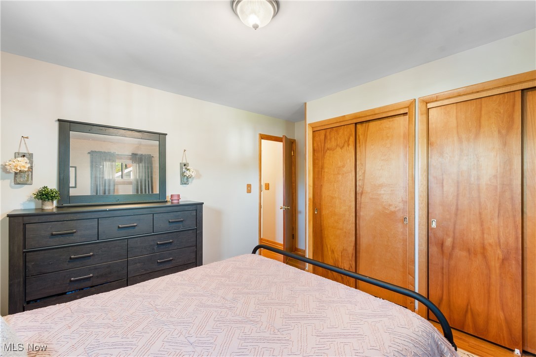 1015 Cornell Drive, Alliance, Ohio image 11