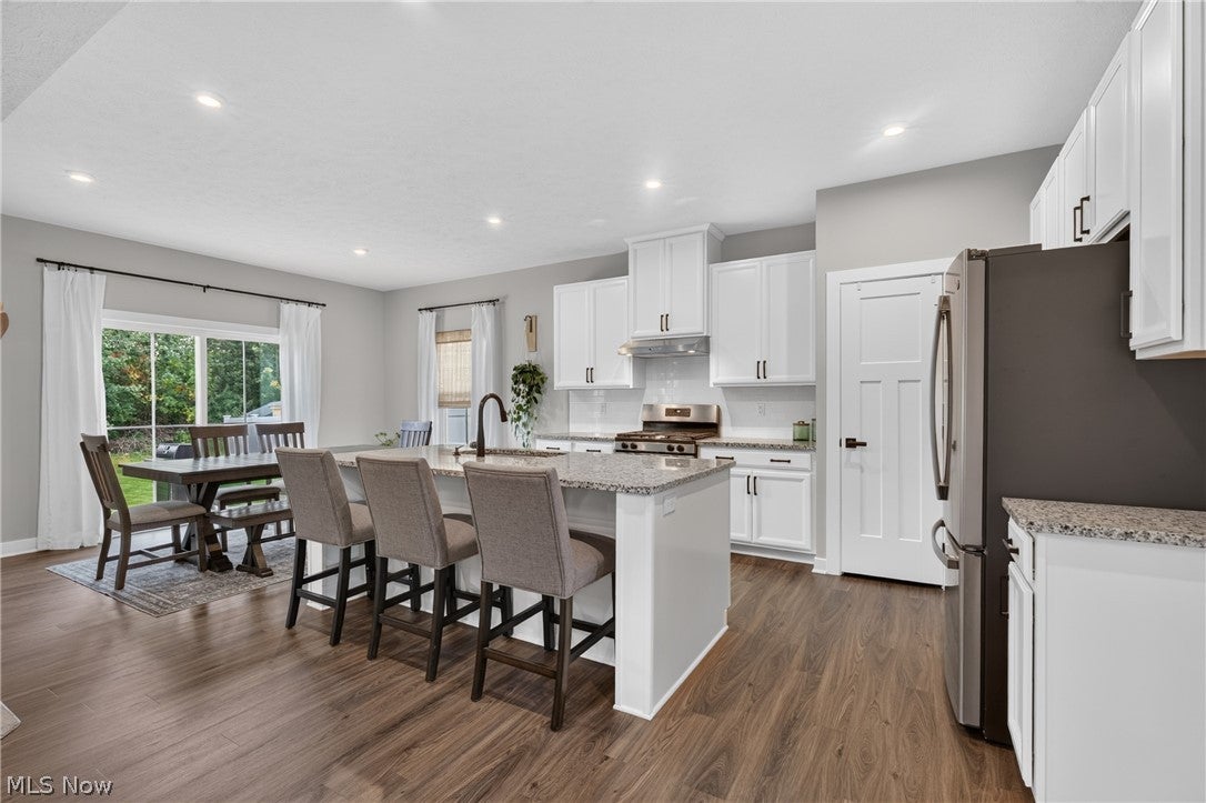 1754 Bethpage Lane
