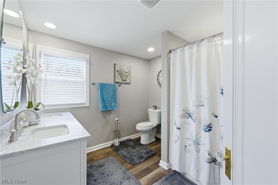 Lake View Park Realty - Residential