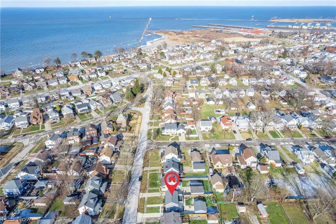 Lake View Park Realty - Residential