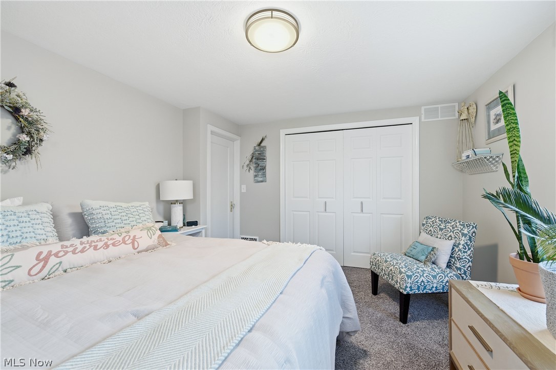 Lake View Park Realty - Residential