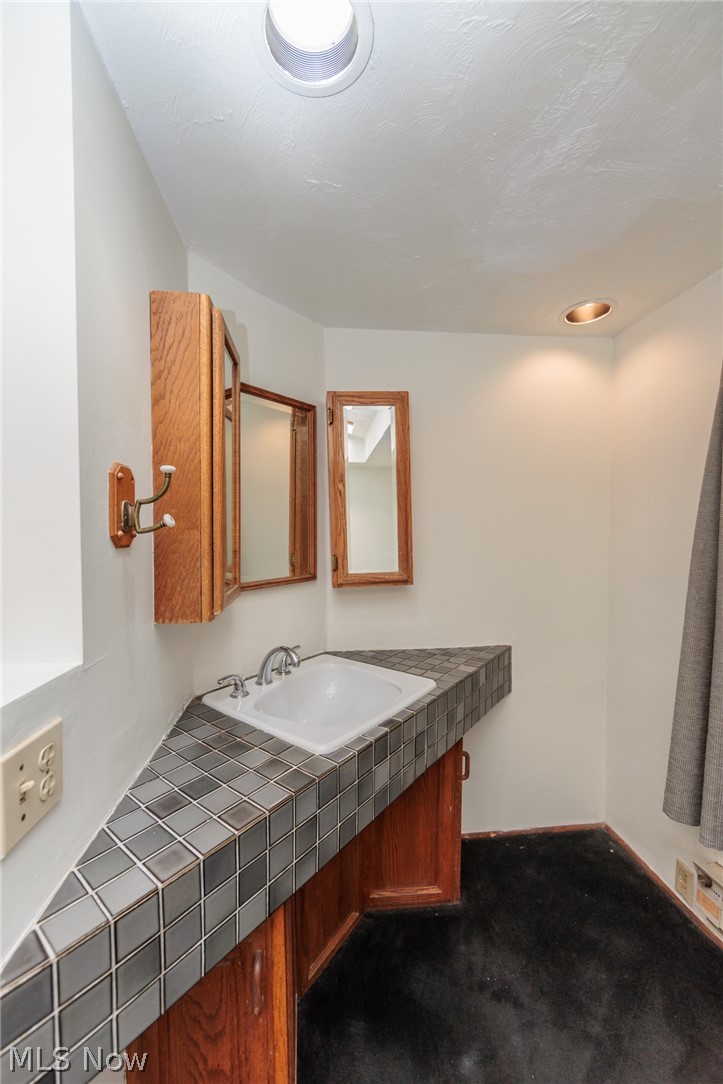 Lake Overlook - Residential