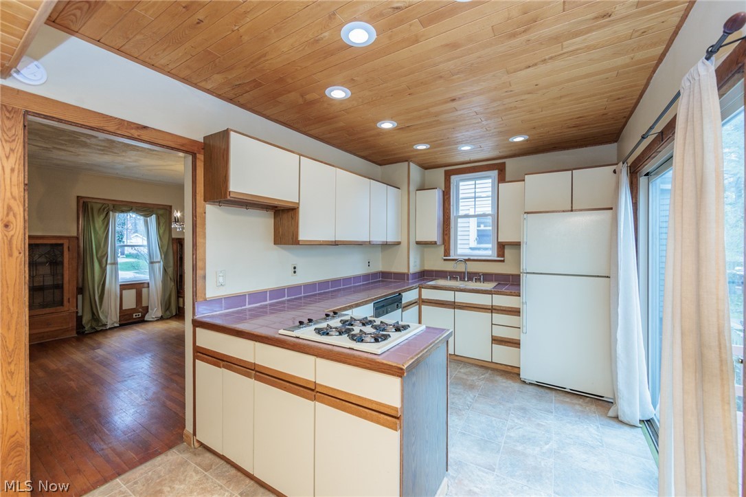 Lake Overlook - Residential