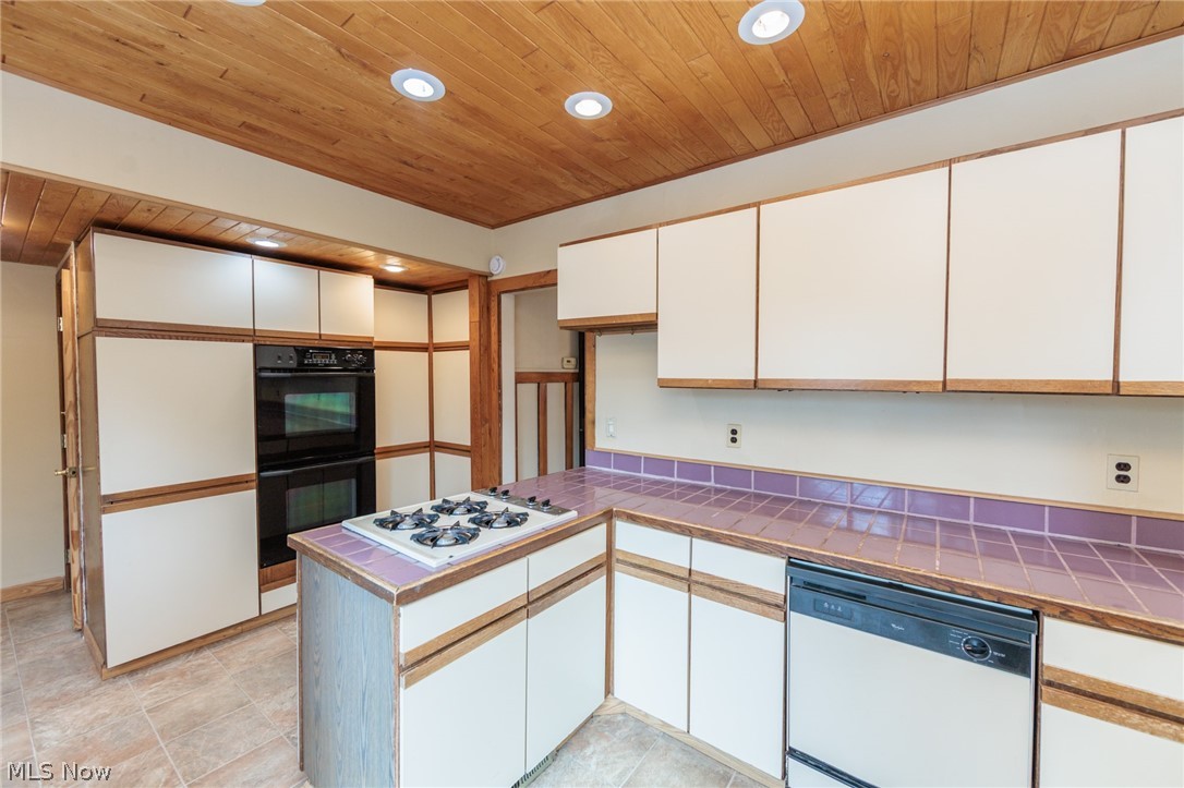 Lake Overlook - Residential