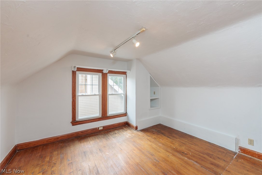 Lake Overlook - Residential