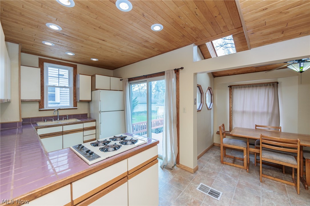 Lake Overlook - Residential