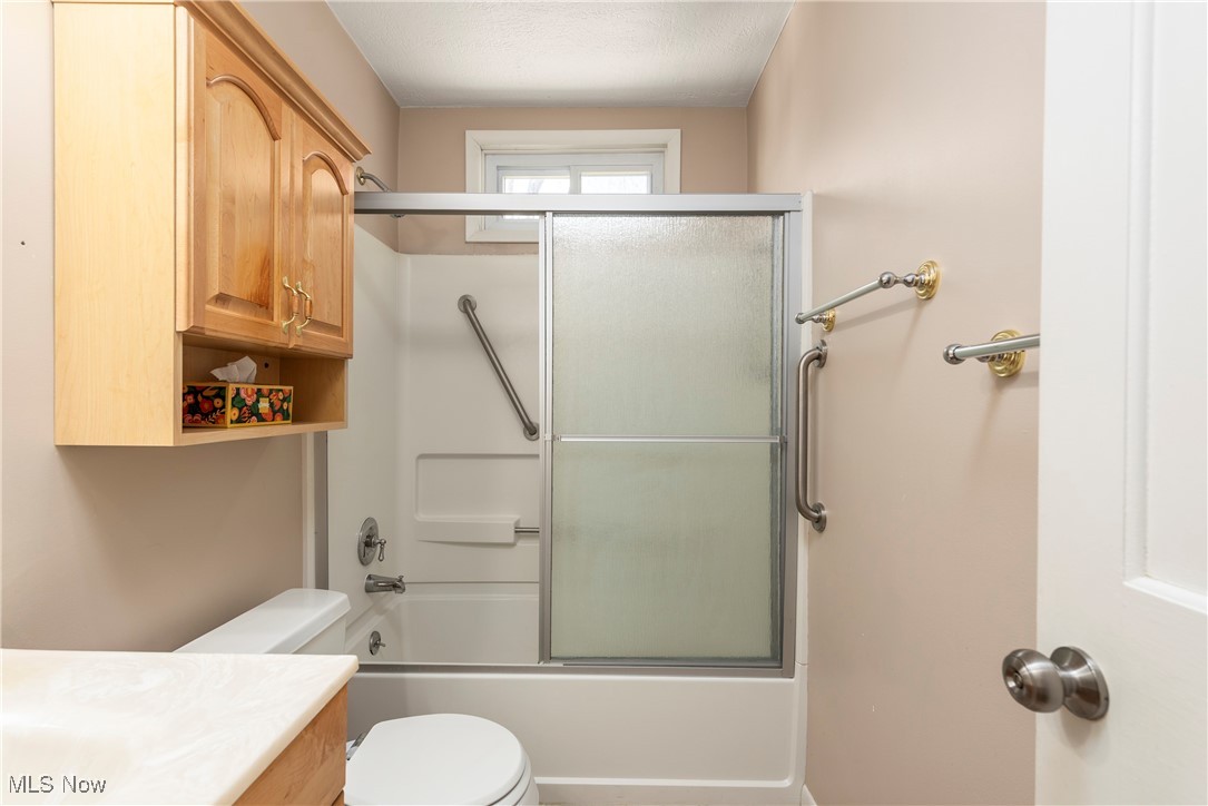 2130 Suncrest Drive, Cuyahoga Falls, Ohio image 21