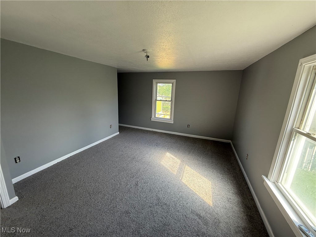 2458 Vestal Road, Youngstown, Ohio image 6