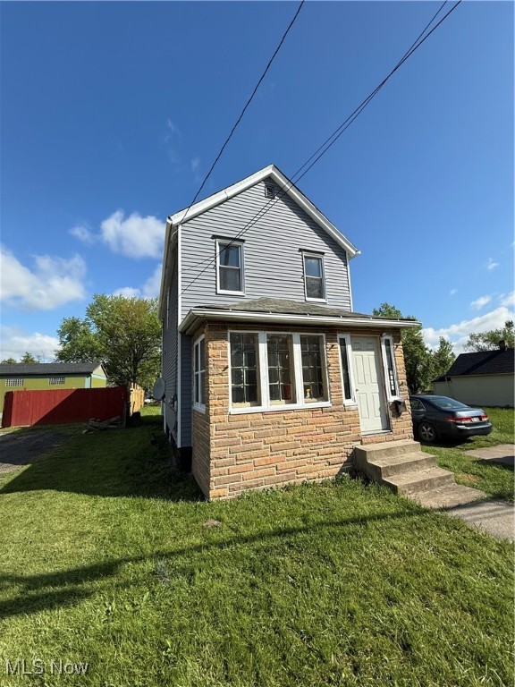 2458 Vestal Road, Youngstown, Ohio image 2