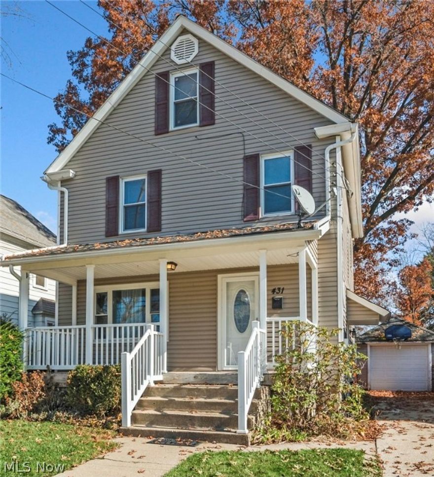 BEAUTIFUL/UPDATED/OPEN POSS 5 BEDROOM*, 2 FULL BATH & OVERSIZE 20X12 1-CAR GARAGE W/ EQUALLY OVERSIZE 11' WIDE DRIVE ON GORGEOUS TREED LOT (NO NEIGHBORS BEHIND) COMPLETE W/ 6' PRIVACY FENCE, 19X7 COVER MAINTENANCE-FREE PORCH W/ HARDWOOD FLRING (PERFECT FOR A.M. COFFEE OR TEA), 16X13 REAR DECK FOR ENTERTAINING & 7X5 COVER BACK PORCH (IDEAL FOR AFTER DINNER DRINK) ALL WALK DISTANCE TO HISTORIC DT & EATERIES.  MIN TO ABSOLUTE ALL AMENITIES IMAGINEABLE ON SR 59 & 4+ PARKS.  HOME FEATURES INVITE 9X9 ARCH FOYER W/ 5-PERS LOCKER/BENCH/SHOE RESERVE COMBO; ARCH 13X12 GREAT RM W/ LG PIC WINDOW; 12X12 ARCH FORMAL DINING RM (CAN FIT 10+ PEOPLE) W/ SLIDER TO DECK; DREAMY 12X9 ARCH EAT-IN KITCHEN W/ TONS OF CABINETS/COUNTER SPACE, RECESS LIGHT, WINDOW/SCONCE LIGHT ABOVE DEEP RAVATI PREP SINK, DOUBLE PANTRY ON EITHER SIDE OF FRIG & ACCESS TO COVER BACK PORCH.  AUTHENTIC STAIRCASE W/ LANDING & 2 PRIVACY WINDOWS LEAD YOU UPSTAIRS WHICH INC: 12X9 BED #1 W/ 3.5X3.5 WIC; 12X9 BED #2 W/ 3.5X3.5 WIC & 11X10