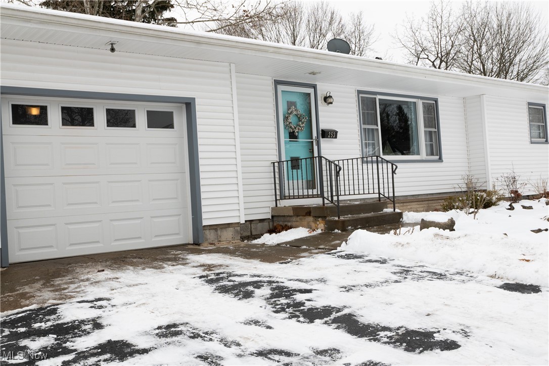 253 E Main Street, Canfield, Ohio image 3