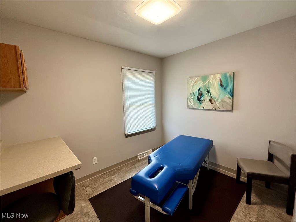 Elmknoll Heights - Commercial Sale