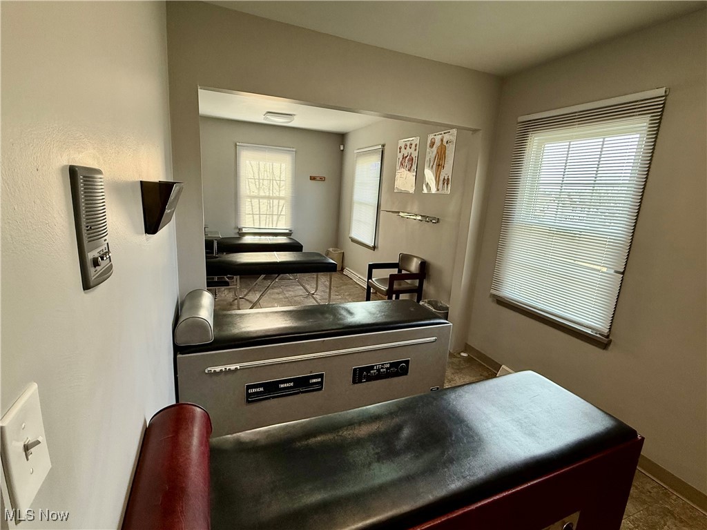 Elmknoll Heights - Commercial Sale