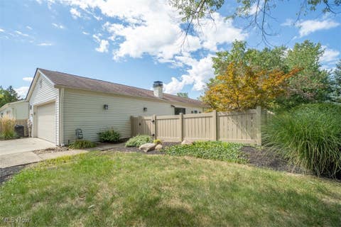 Photo for 4810 Red Pine Way