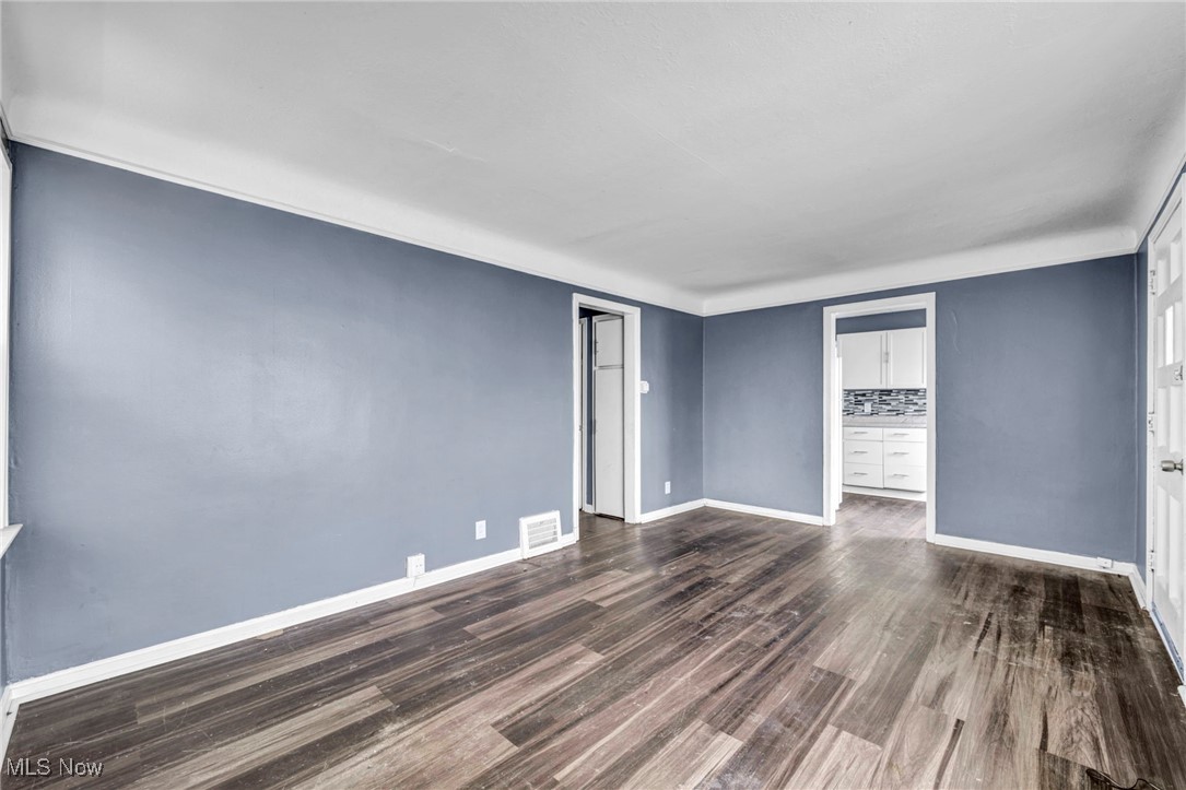 Cottage Hms Dev Cos Dunham Heights - Residential