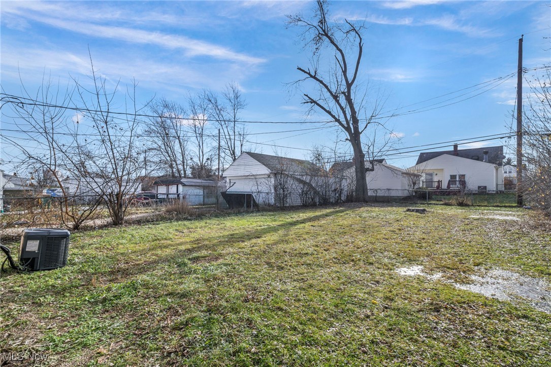 Cottage Hms Dev Cos Dunham Heights - Residential