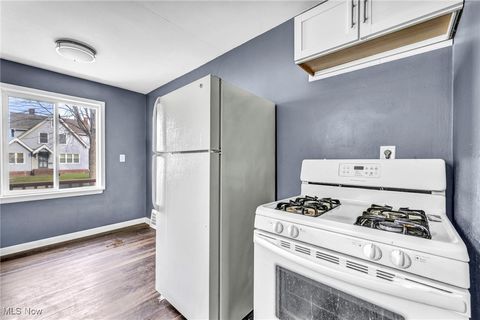 Tiny photo for 15404 Fernway Drive, Maple Heights, OH 44137 (MLS # 5178262)