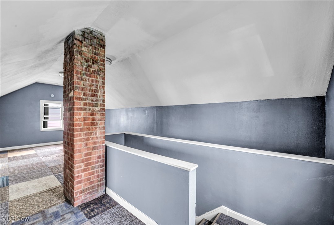 Cottage Hms Dev Cos Dunham Heights - Residential