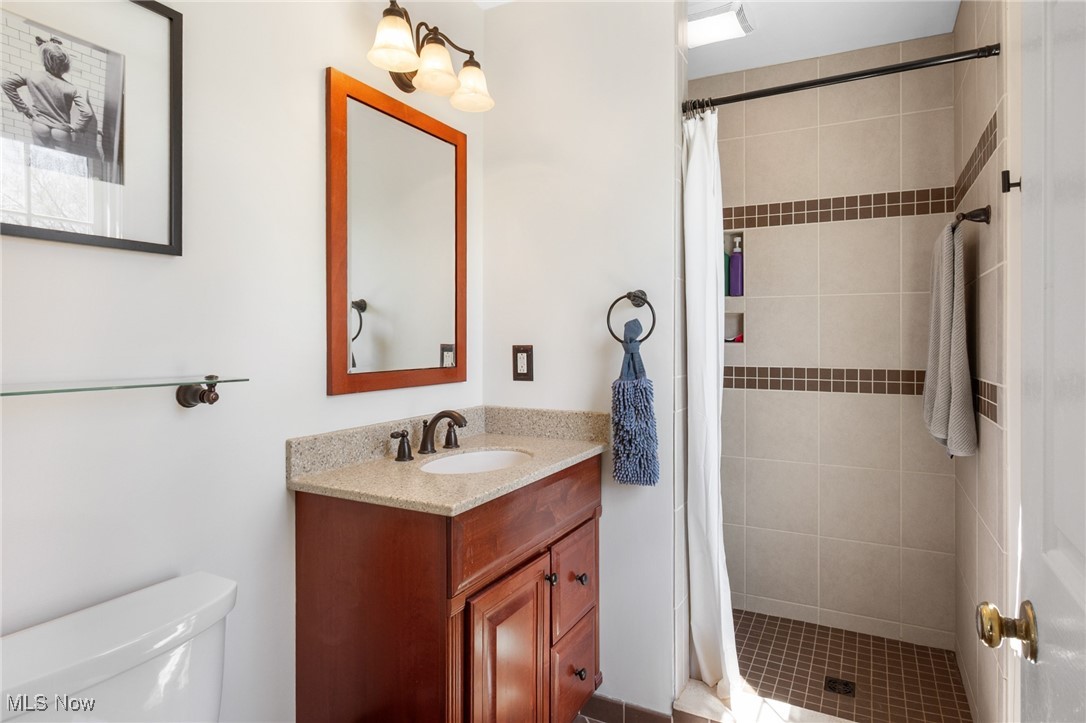 8422 Vera Drive, Broadview Heights, Ohio image 24