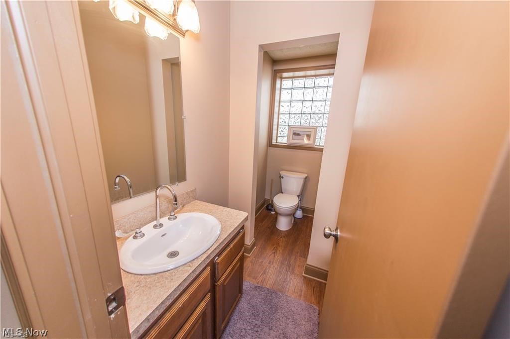 Canton - Commercial Sale