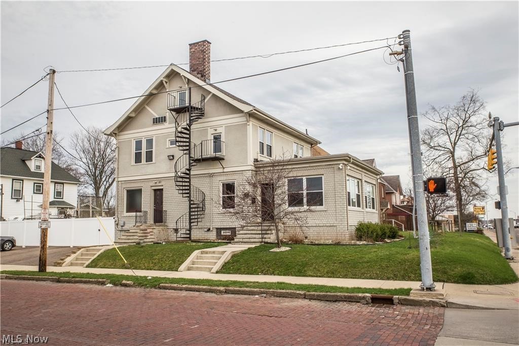 Canton - Commercial Sale