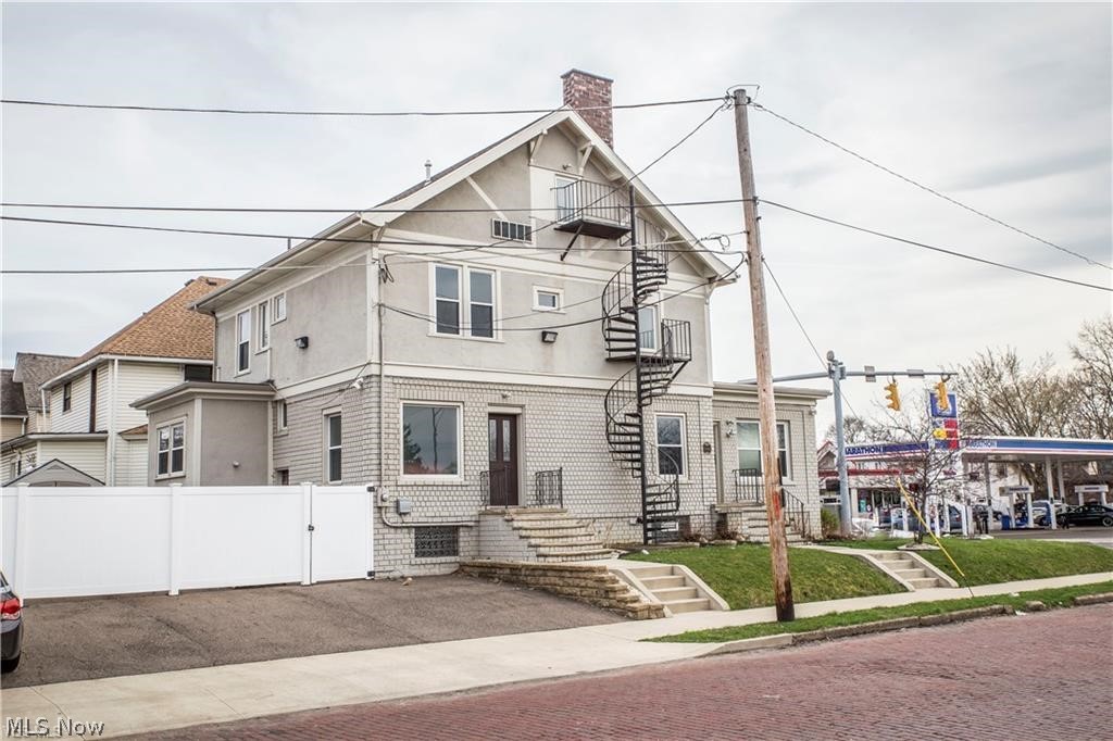 Canton - Commercial Sale