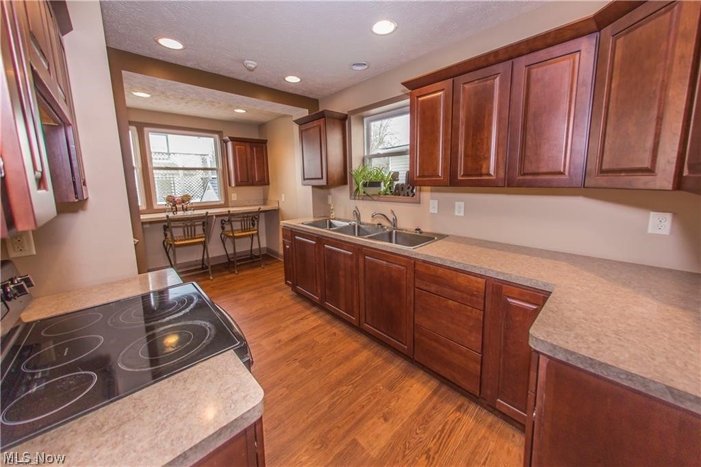 Canton - Commercial Sale