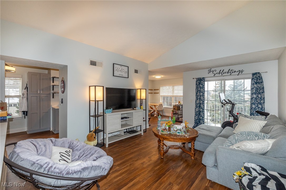 Regency Hlnds Condo Prcl 01 - Residential