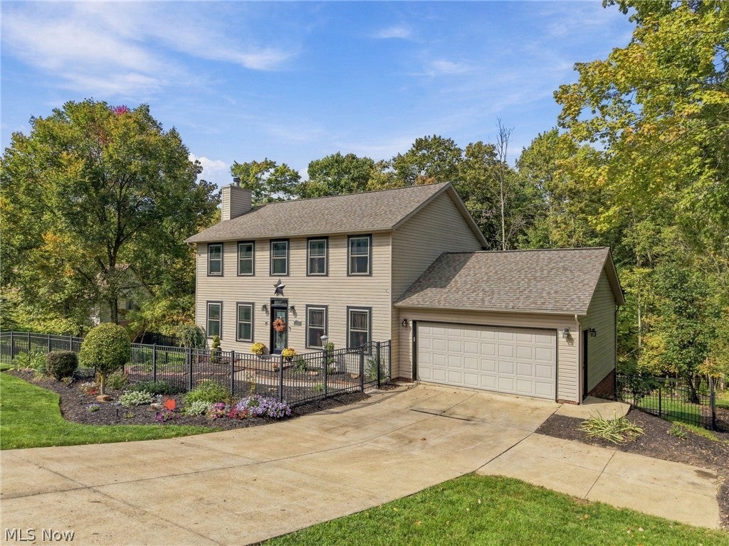 1907 Dogwood Square NE
